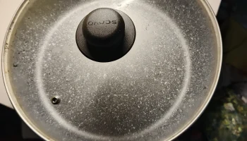 Сковорода-сотейник с крышкой