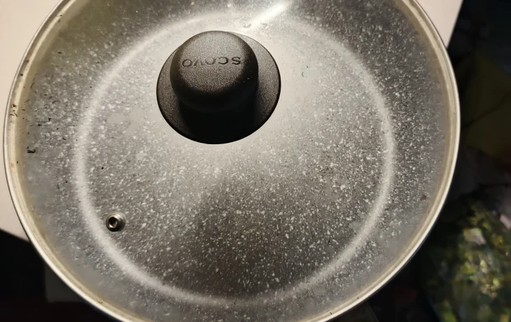 Сковорода-сотейник с крышкой